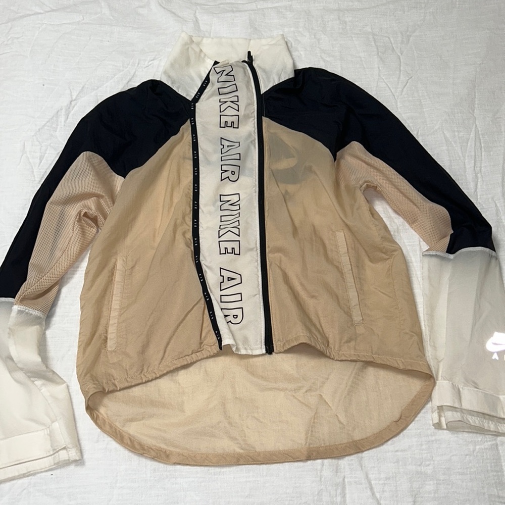 Nike windbreaker